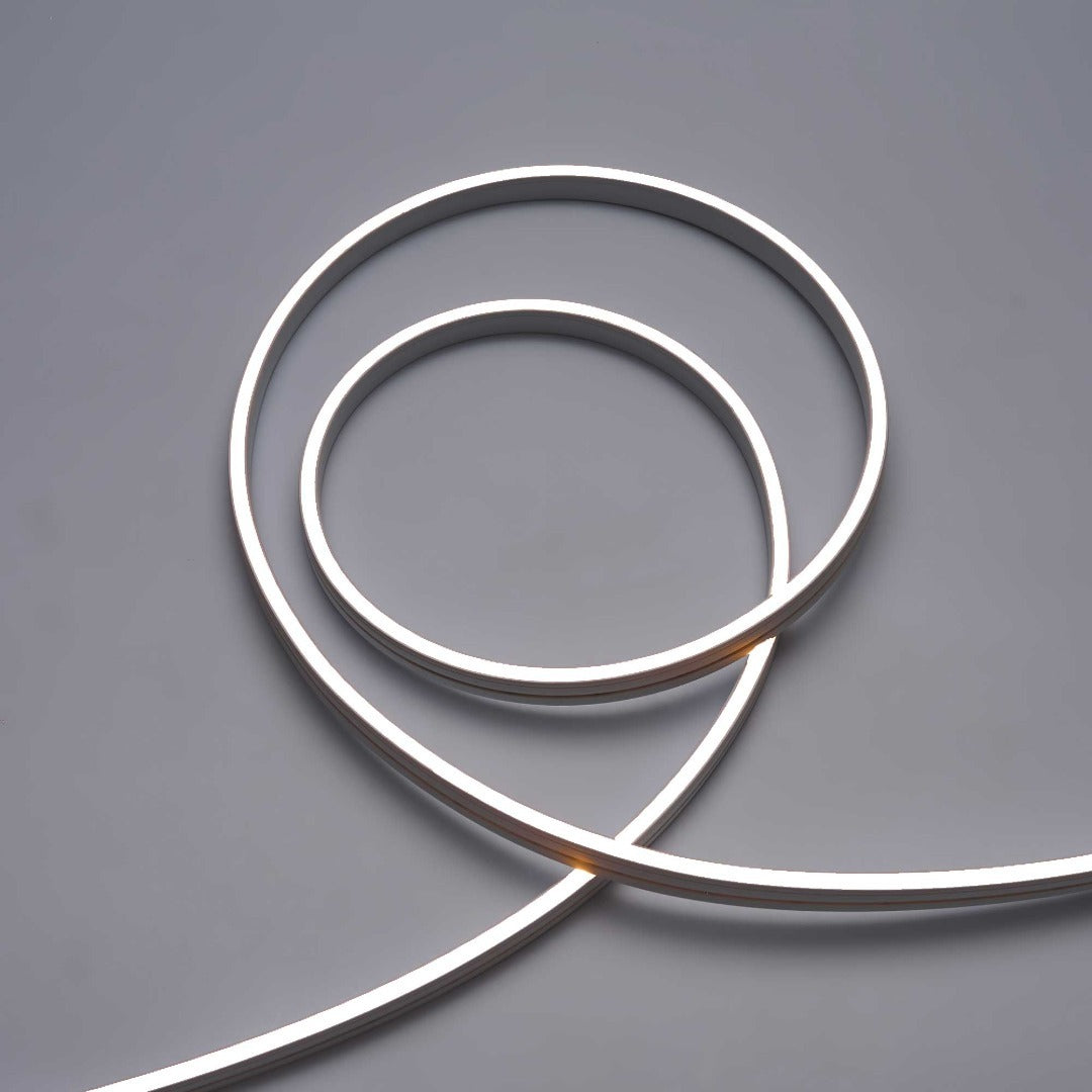Néon LED - Blanc froid - 4 x 10 mm - 140 LED/m - 24 V - 5 mètres