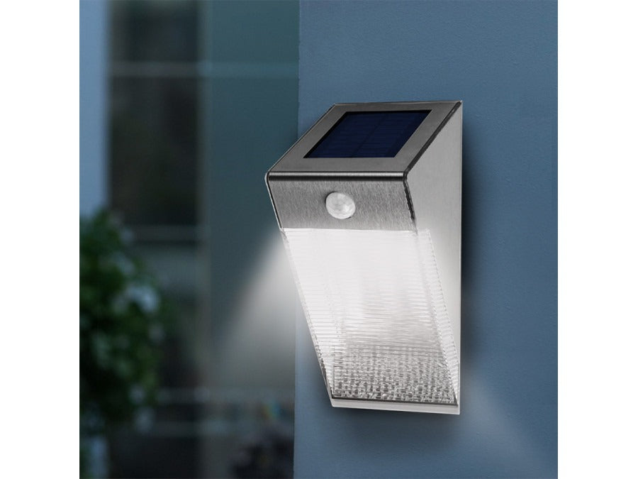 Solar LED Outdoor Lamp - 0.7 Watt - Twilight + Motion Sensor