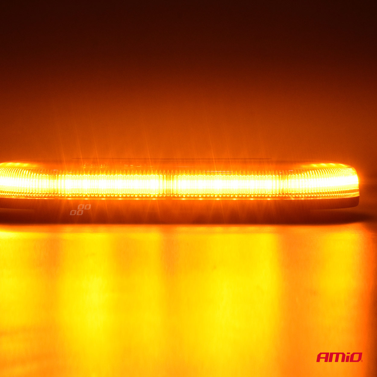 Compact rotating beacon - 47mm high - R10/R65 certification - 30 LEDs ORANGE