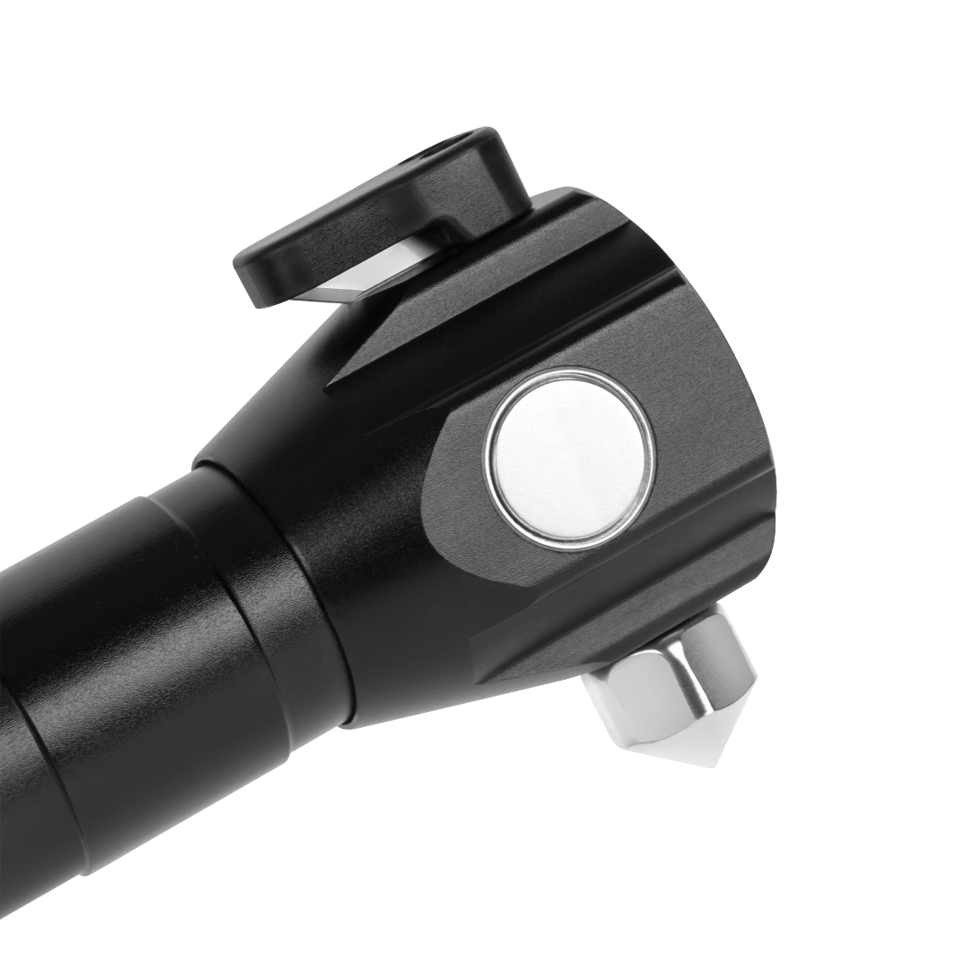 Rechargeable LED flashlight - 285 lumens - safety hammer + knife