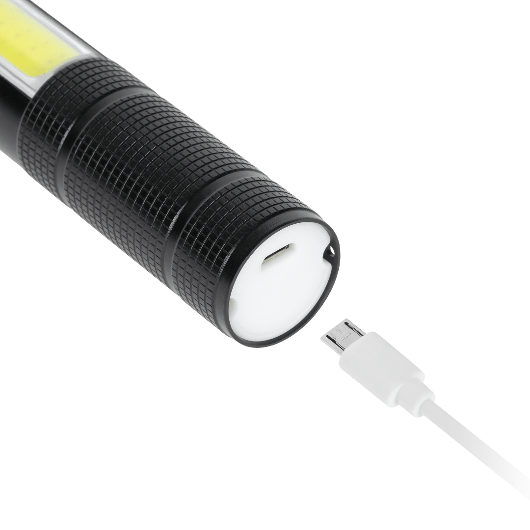 Rechargeable LED flashlight - 285 lumens - safety hammer + knife