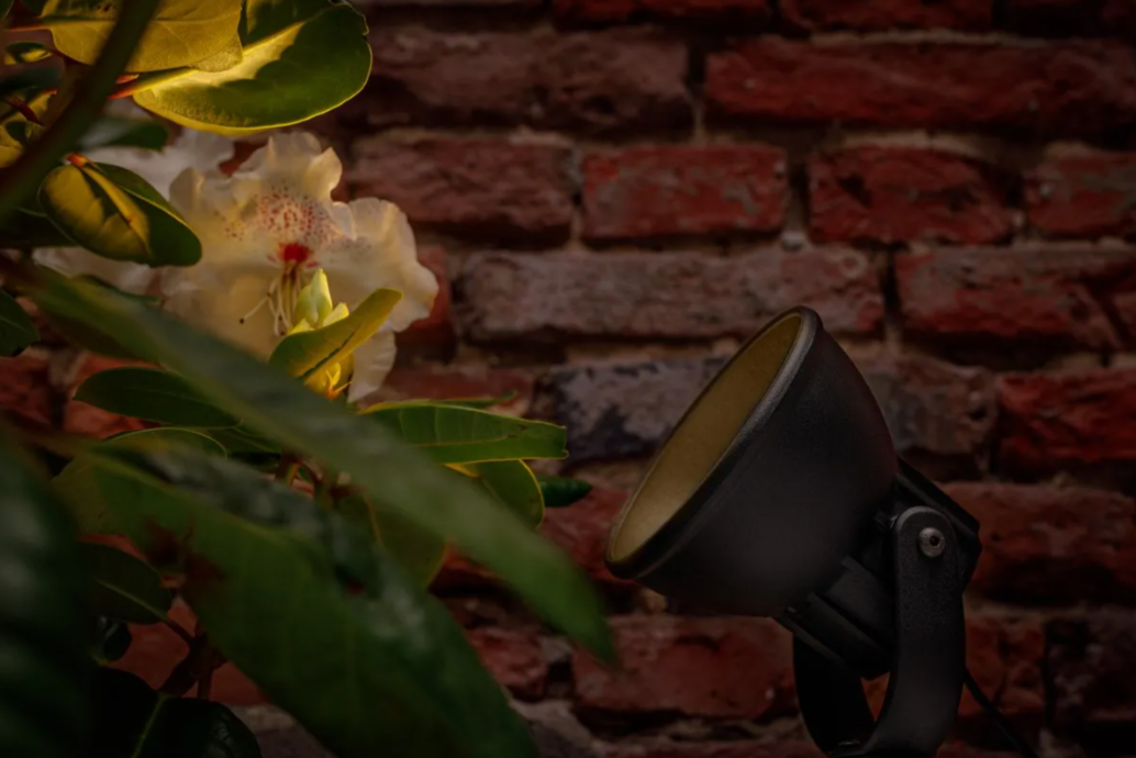 LED Grondspot – 1.8 W – Warm wit – IP44 – Zwart aluminium