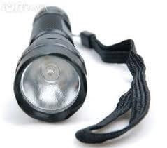 Lampe torche LED 800 lumens 13,3 cm