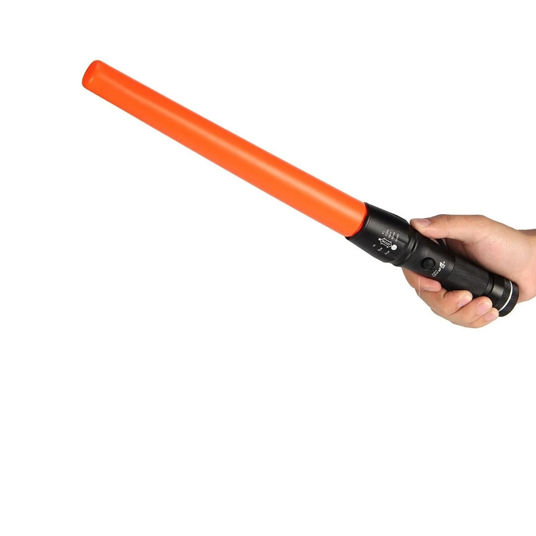 LED flashlight with zoom function - With traffic cone - Extra long