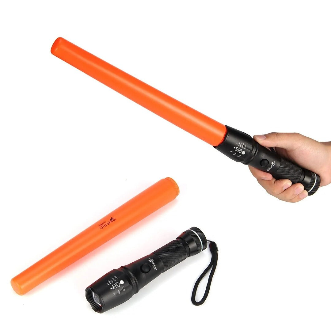 LED flashlight with zoom function - With traffic cone - Extra long