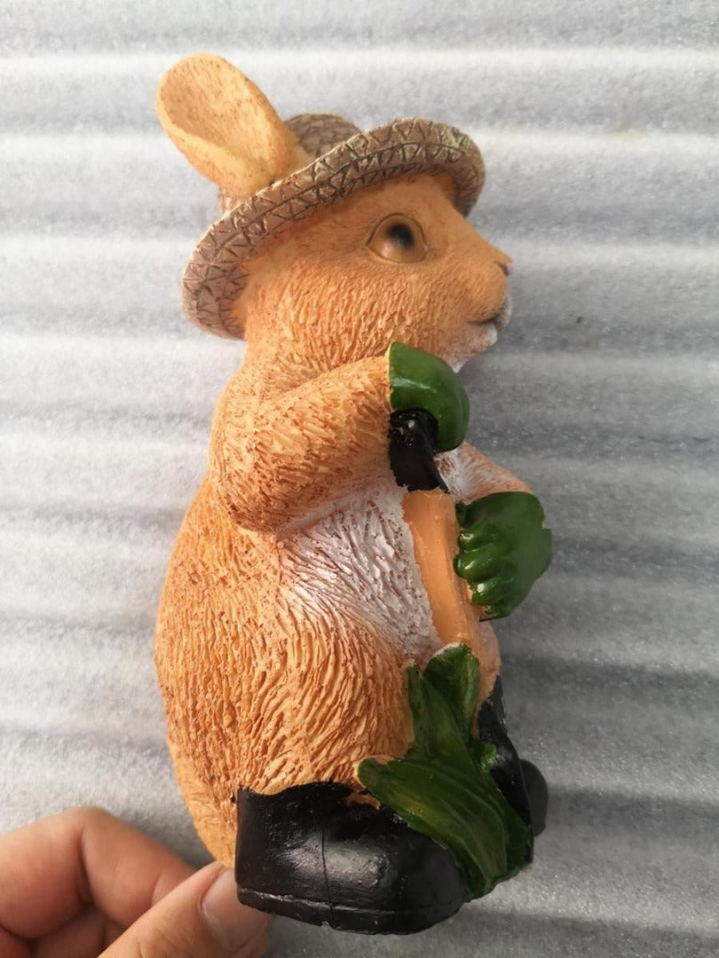 Solar LED Rabbit with shovel - With twilight sensor and pin