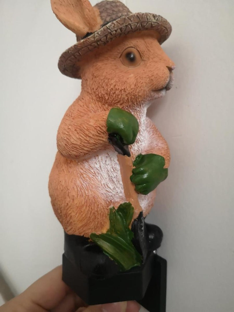 Solar LED Rabbit with shovel - With twilight sensor and pin