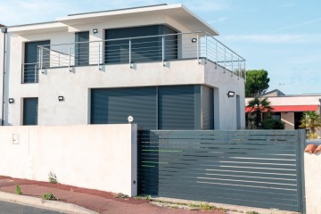 10W LED schijnwerper - 800 Lumen - ingebouwde aansluitdoos - Daglicht