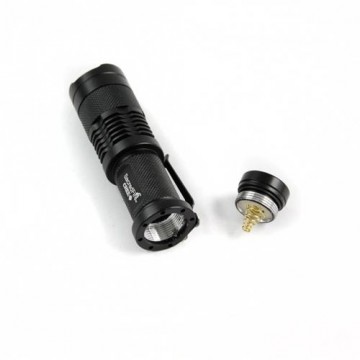 Torch LED 300 Lumens zaklamp mini black 9,3 CM
