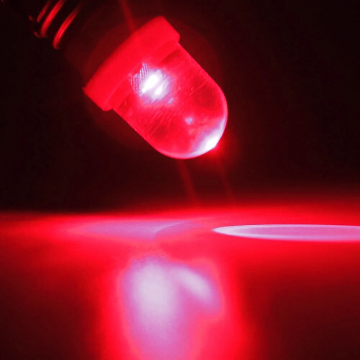 E10 LED lamp - 12V - Rood