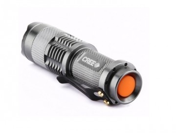 Torch LED 300 Lumens zaklamp mini silver 9,3 CM